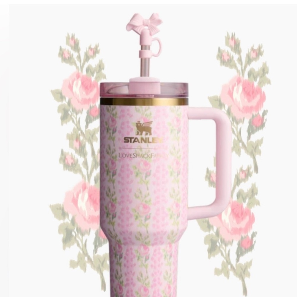 LoveShackFancy Stanley - Blooming Heirloom -
40 oz Quencher